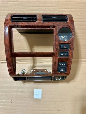 Toyota Land Cruiser 1996-2002 tablero radio embellecedor bisel ventilación de aire con medidor de combustible OEM Foto 1 de 4