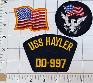 LOTTO 3 RARE TOPPE STEMMA CACCIATORPEDINIERE CLASSE ABETE USS HAYLER DD-997 - Foto 1 di 1