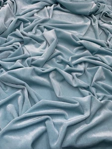 1 mtr himmelblauer Velours Samt leichter Stretch Stoff..58” breit(147cm) - Bild 1 von 6
