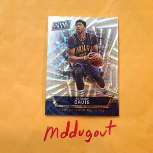 ANTHONY DAVIS #18 PELICANS MVP STAR Thick foil 57/99 Made 2016 Panini National - Bild 1 von 1