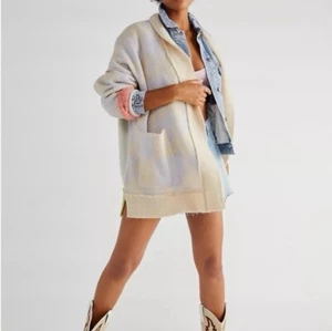 Free People Bryce Check The Cardi Oversized Patch Pockets Tan Blue Knit M/L - Picture 1 of 10