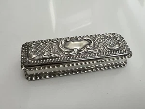 ANTIKE GEPUNZTE SILBER REPOUSSE ARBEITSDOSE - BIRMINGHAM um 1900 - Bild 1 von 13