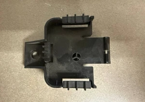 2021-2025 TESLA MODELO S/X/Y SOPORTE HOMELINK V 1098355-00-B OEM - Imagen 1 de 3