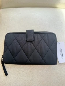 NWT VERA BRADLEY ESSENTIAL TAB WALLET CLUTCH BAG BLACK $89 - Picture 1 of 5