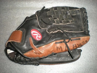 Rawlings Renegade Series 12.5" RS1250 Black Baseball Glove Mitt Right Handed - Image 1 of 4