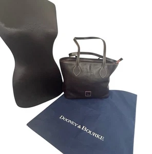 Borsa a tracolla Dooney & Bourke fiorentina nera vera pelle borsa borsetta nuova - Foto 1 di 12