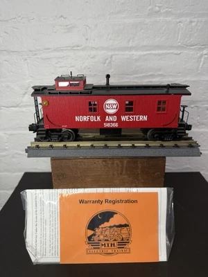 MTH 30-7736 O Gauge Norfolk and Western Woodside Caboose. - Image 1 of 4