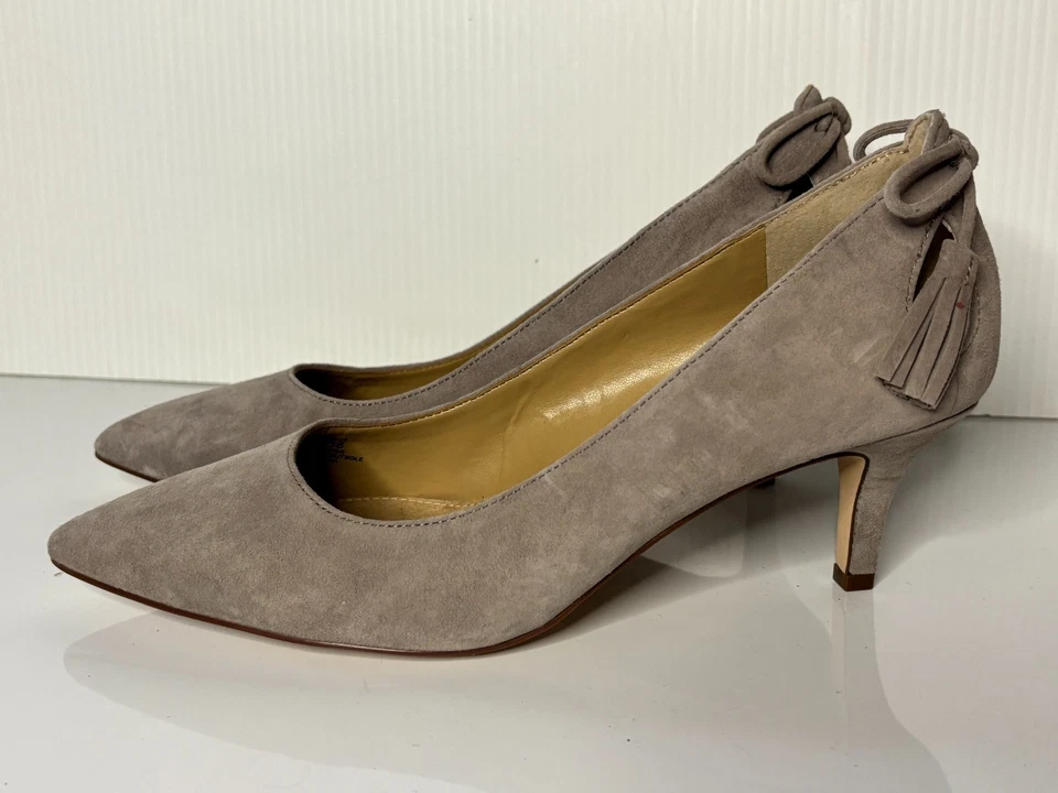 G.I.L.I Gray-Beige "Porcini" Suede Tassel Back Pointed Toe Mid-Heel Pumps 7 1/2 - Image 1 of 4