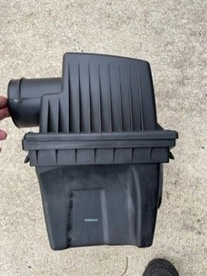 Conjunto de carcasa de caja de filtro de filtro de filtro de aire de motor BMW Z4M 2006-2008 OEM  Foto 1 de 4