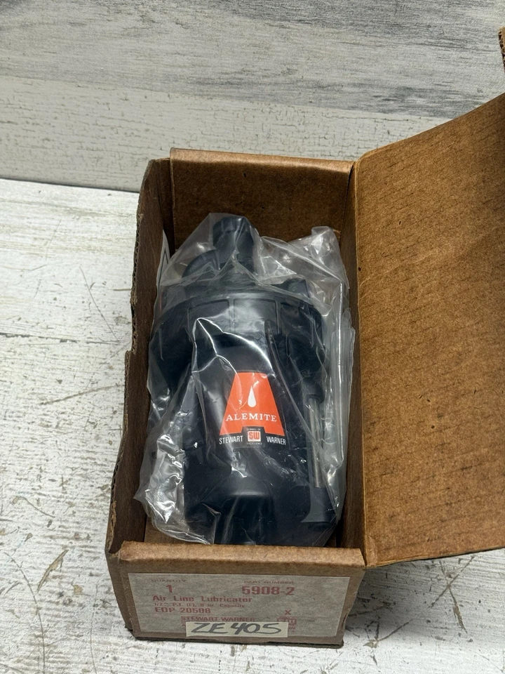 Alemite 5908-2 Air Line Lubricators 250Psi 1/2 Inch Transducer Transmitter New - Image 1 of 4