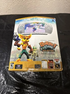 Sony PSP 3000 Ratchet & Clank Edición Limitada Mystic Silver - Juego de Caja - Probado - Imagen 1 de 24