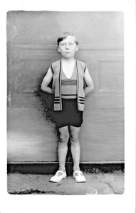 C.P.A PHOTO D'ENFANT AVEC JOUET - Imagen 1 de 1