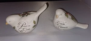 Juego de 2 palomas de cerámica de esmalte agrietado de paz en la tierra y buenas noticias decoración navideña - Imagen 1 de 9