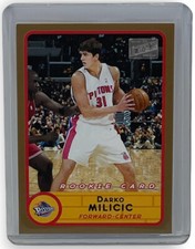 Darko Milicic 2003-04 Topps Bazooka Gold Insert Rookie Card Detroit Pistons #275