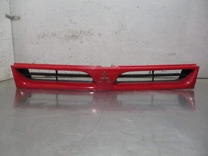 1993-1996 Mitsubishi Mirage Grille (4 Door) OEM-10037551 - Picture 1 of 7