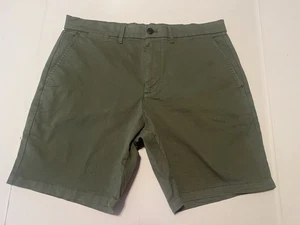 Herren Gap Relaxed-Fit Shorts 8” Short Established 1969 Grün 32 Neu - Bild 1 von 7