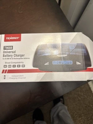 NiMH NiCd LCD Battery Charger Tenergy T9688 Charges AAA, AA, C, D, 9V Lg Cap - Image 1 of 3