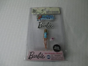 Kleinste Malibu Barbie Puppe der Welt 1971 Miniatur inkl. Mini Sonnenbrille NEU - Bild 1 von 5