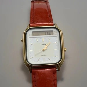 Reloj De Colección TIMEX Analógico y Digital Día/Fecha Alarma Cronógrafo Funciona Batería Nueva - Imagen 1 de 14