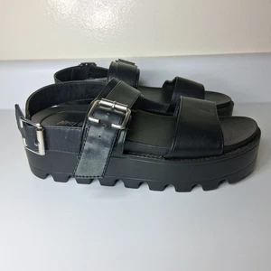 Nasty Gal schwarze Plateau Sandalen Gr. 38 klobige Stollensohle Schnallenriemen Y2K Grunge - Bild 1 von 8