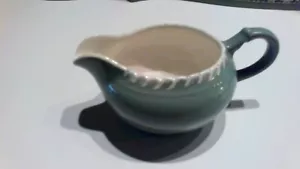 HARKER POTTERY ROYAL GADROON CELADON GREEN CREAMER PATE SUR PATE VINTAGE - Picture 1 of 9