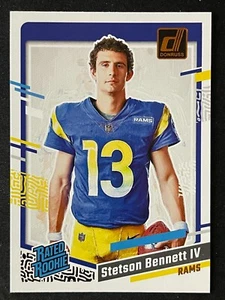 2023 Donruss Stetson Bennett Rated Rookie Canvas Los Angeles Rams - Foto 1 di 2