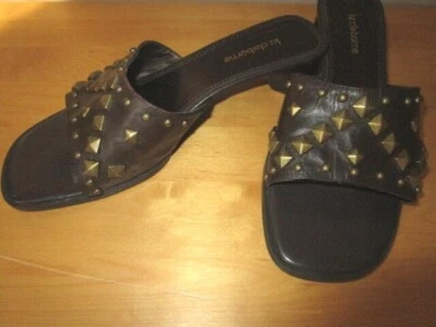 Chinelos femininos LIZ CLAIBORNE Slides couro marrom usado tamanho 7 M  - Imagem 1 de 4