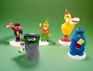 Sesame Street Wilton Cake Toppers 1987 Bert Ernie Oscar Cookie Monster Big Bird - Picture 1 of 3