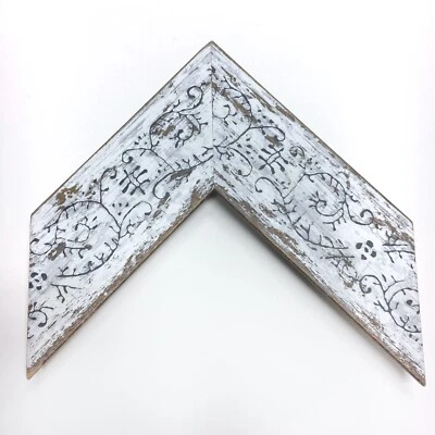 2 5/8" Readymade Wood Picture Frame (White Farmhouse) - Image 1 of 4