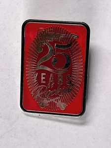 Status Quo Badge 25 Years Of Rockin 25th Anniversary Fan Club Promotion 2005 - Picture 1 of 12