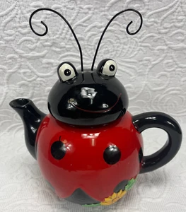 Ladybug Tea Pot - Picture 1 of 6