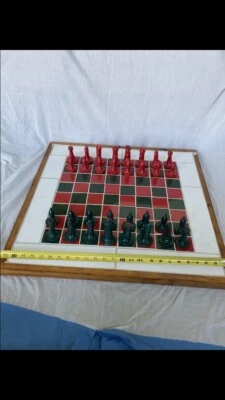 christmas chess set and board green and red. Hand crafted - Image 1 of 4