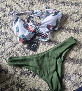 Zaful Birds Hunter Green 2 Piece Bikini Set Womens Large Swimsuit Bathing Ab - Picture 1 of 4
