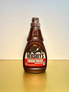 🟢 New Exclusive Hersheys Sundae Dream Double Chocolate Syrup Bottle 15oz - Picture 1 of 2