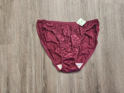 Warner's NWT Vintage Style 292 Burgundy Panties Size Small - Image 1 of 4