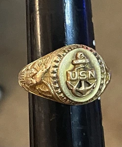 VINTAGE United States Navy 10K Solid Yellow Gold Mens Ring Sz 9.75 - Picture 1 of 5
