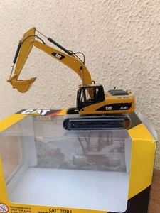 CAT 323D 1:50 Norscot - Picture 1 of 6