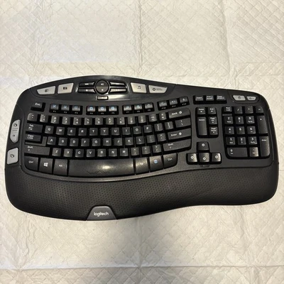 Logitech K350 Comfort Wave Wireless Keyboard with USB dongle tested - Image 1 of 4