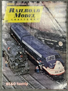 Modellino ferroviario rivista artigiano agosto 1975 piani: caboose, deposito, primi Alco - Foto 1 di 2