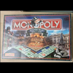 Monopoly Edinburgh Edition Brettspiel Hasbro Property Trading Weihnachtsgeschenk - Bild 1 von 5