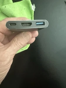 Apple USB-C to USB Adapter for Macbook & iPad A1632 - Genuine MJ1M2AM/A In Box - Picture 1 of 3