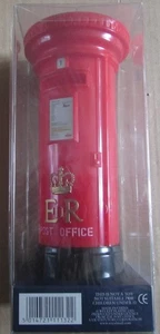 Kunststoff 7,5" Royal Mail HM QUEEN ELIZABETH II SÄULENBOX SPARDOSE NEU & VERSIEGELT - Bild 1 von 8
