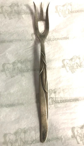 Towle Southwind Pattern Sterling Silver Lemon Fork no mono Cover