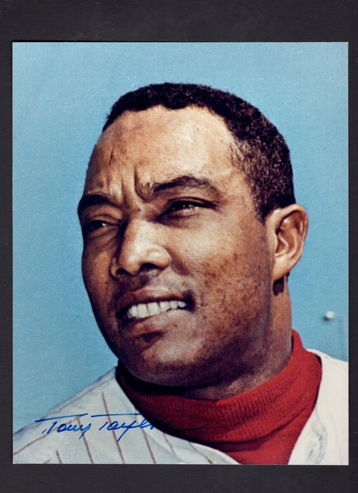 Tony Taylor Signed Autographed 8x10 Photo Philadelphia Phillies FREE SHIPPING - Image 1 of 1