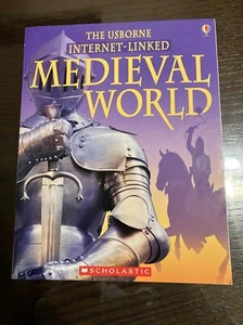 The Usborne Internet-Linked Medieval World Book - Foto 1 di 4