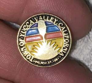 SPILLA DA VIAGGIO TOWN OF YUCCA VALLEY CALICALIFORNIA - Foto 1 di 4