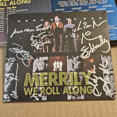 Signed CD "Merrily We Roll Along" Stephen Sondheim Lin-Manuel Miranda 2012 Cast Foto 1 de 4
