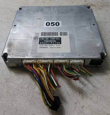 Computadora/módulo de control del motor Toyota Prius 2006 2007 2008 2009 - 89661-47140 Foto 1 de 4