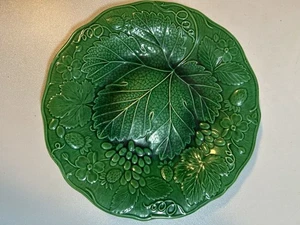 "ANTIGUO PLATO DE HOJA DE MAYÓLICA PARA SERVIR PLATO 8,75""" - Imagen 1 de 3