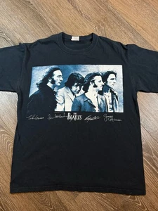 Camiseta De Colección Miembros y Firmas de los Beatles Para Hombres Grande Negra Gráfica Banda Música - Imagen 1 de 7
